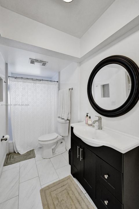 For Rent: $5,500 (3 beds, 2 baths, 2187 Square Feet)