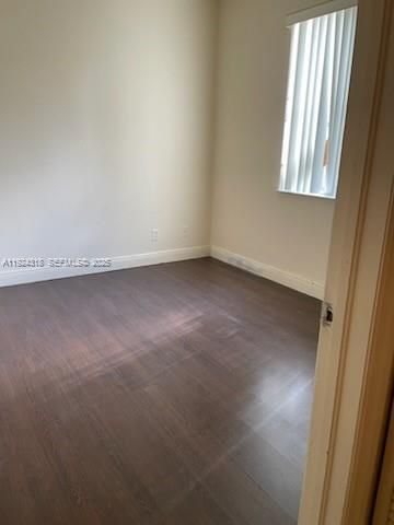 合同活跃: $2,150 (3 贝兹, 2 浴室, 1189 平方英尺)