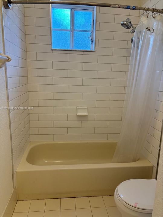 В аренду: $2,850 (3 спален, 2 ванн, 1404 Квадратных фут)