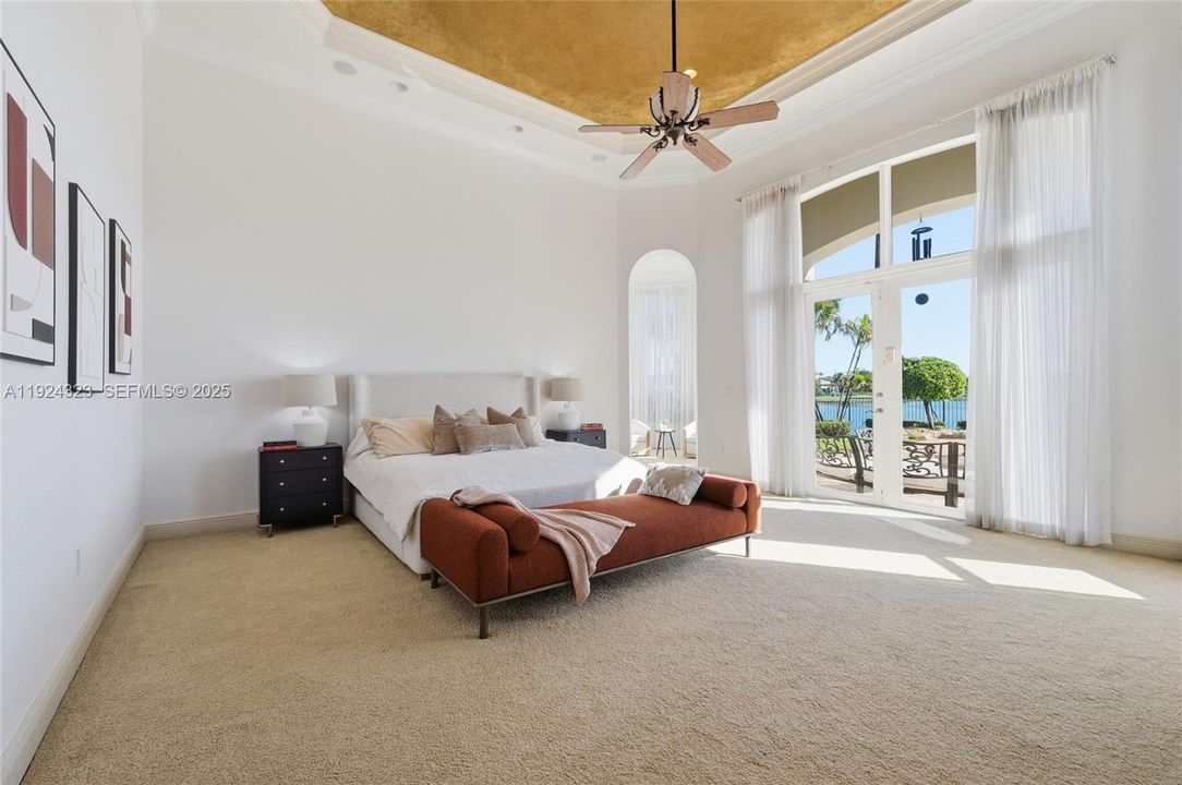 For Sale: $4,100,000 (6 beds, 7 baths, 8508 Square Feet)