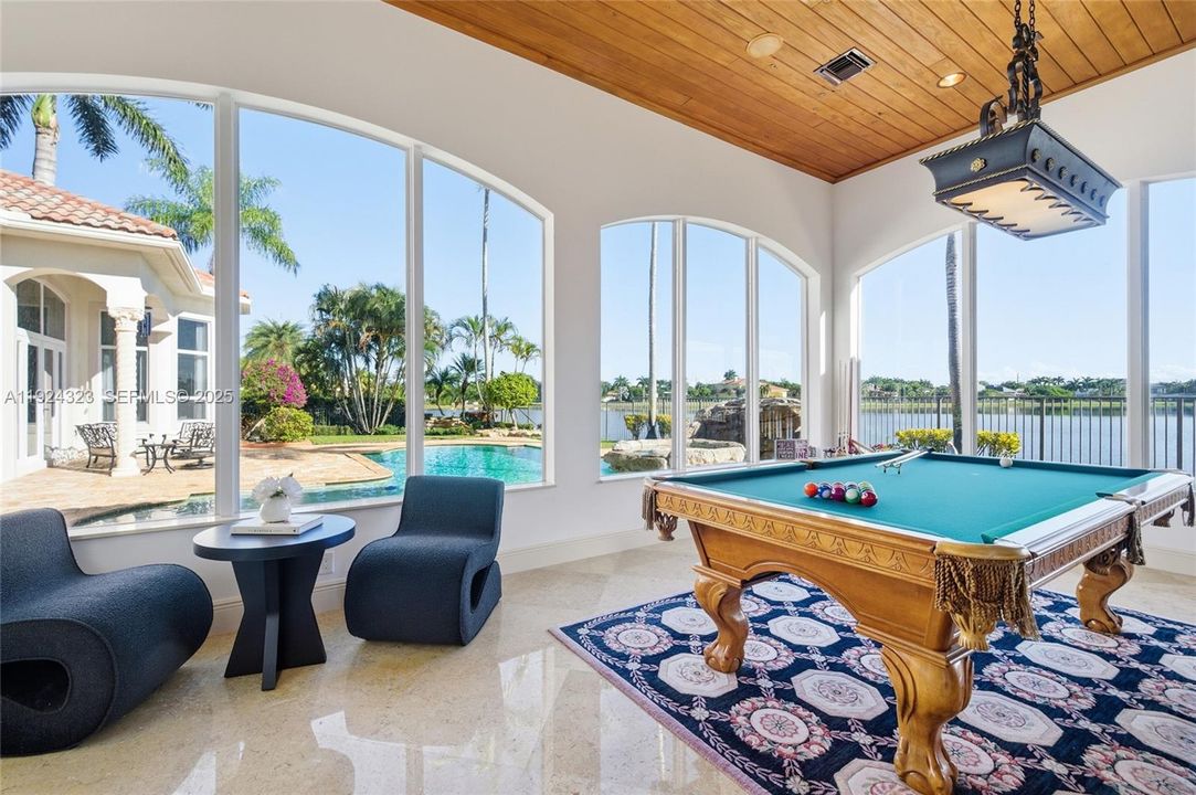 For Sale: $4,100,000 (6 beds, 7 baths, 8508 Square Feet)