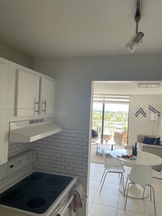 For Rent: $1,800 (1 beds, 1 baths, 0 Square Feet)