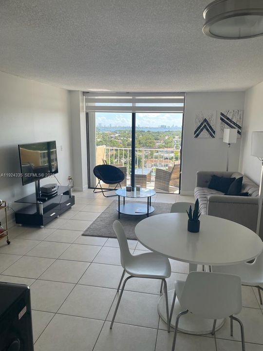 For Rent: $1,800 (1 beds, 1 baths, 0 Square Feet)