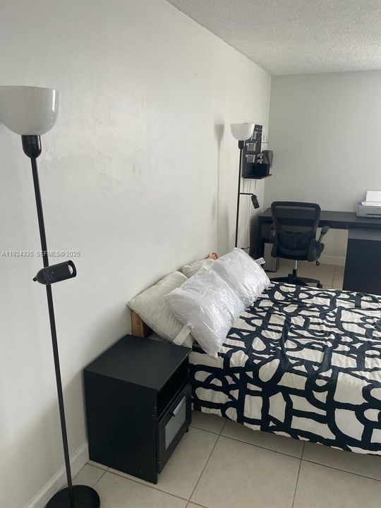 For Rent: $1,800 (1 beds, 1 baths, 0 Square Feet)