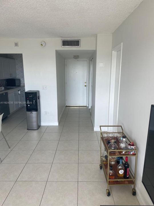 For Rent: $1,800 (1 beds, 1 baths, 0 Square Feet)