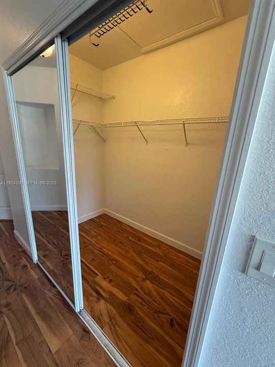 En Renta: $3,800 (3 camas, 2 baños, 2226 Pies cuadrados)