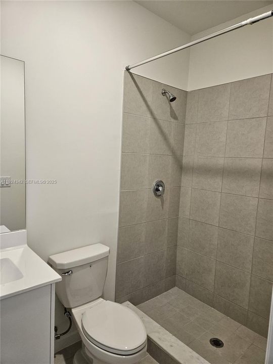 出租: $2,500 (3 贝兹, 2 浴室, 0 平方英尺)