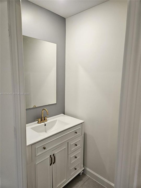 出租: $2,500 (3 贝兹, 2 浴室, 0 平方英尺)