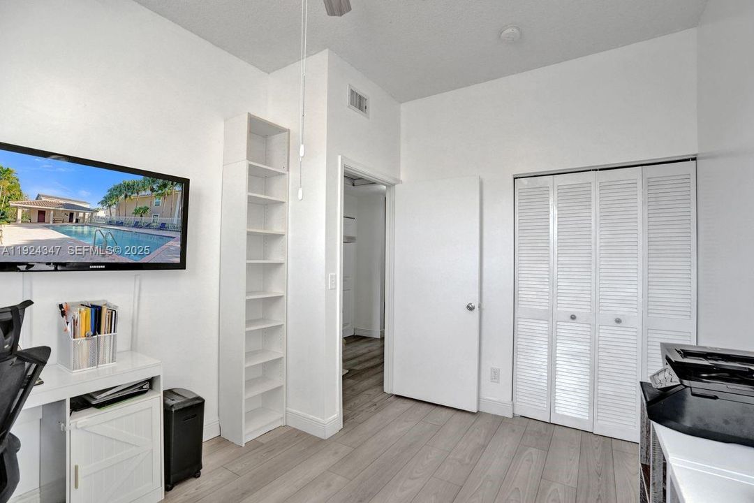 En Venta: $450,000 (3 camas, 2 baños, 1524 Pies cuadrados)