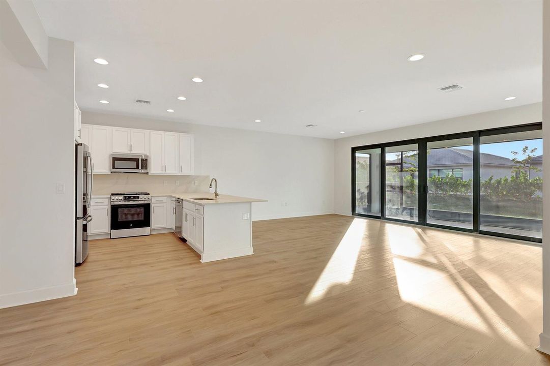 14-web-or-mls-5P1A0682
