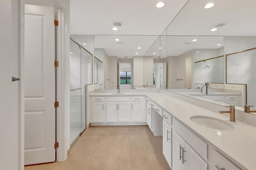 32-web-or-mls-5P1A0772