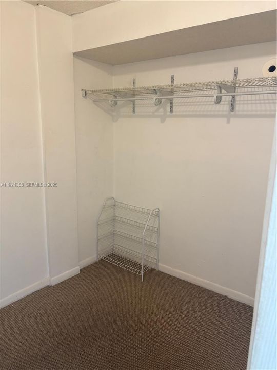 待售: $289,000 (3 贝兹, 2 浴室, 1206 平方英尺)