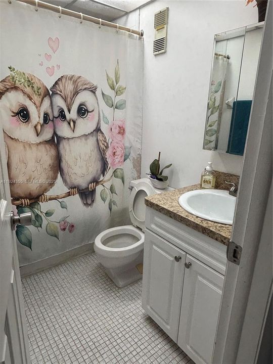 待售: $289,000 (3 贝兹, 2 浴室, 1206 平方英尺)