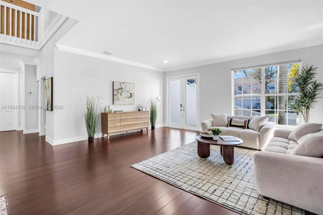 На продажу: $1,249,900 (5 спален, 4 ванн, 3901 Квадратных фут)