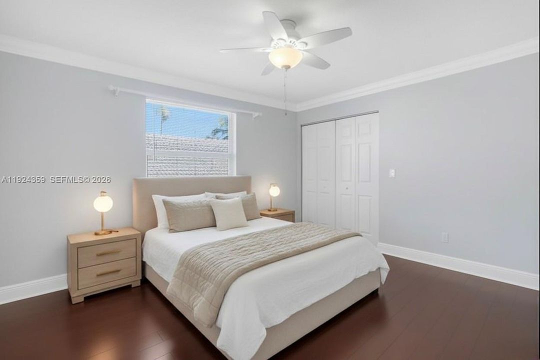 На продажу: $1,249,900 (5 спален, 4 ванн, 3901 Квадратных фут)