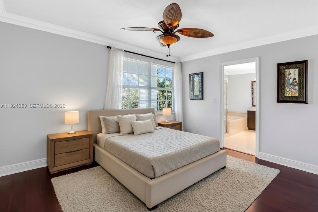 На продажу: $1,249,900 (5 спален, 4 ванн, 3901 Квадратных фут)