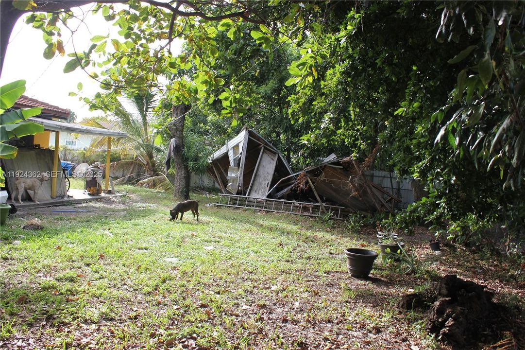 For Sale: $500,000 (3 beds, 2 baths, 1416 Square Feet)