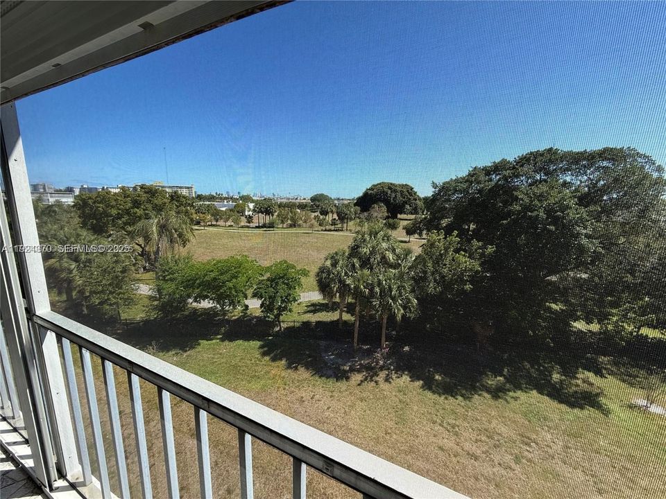 En Venta: $149,900 (2 camas, 2 baños, 992 Pies cuadrados)