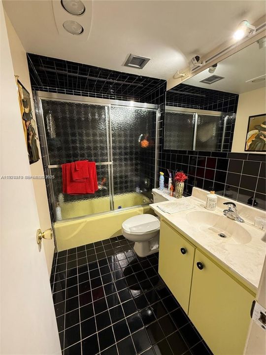 En Venta: $149,900 (2 camas, 2 baños, 992 Pies cuadrados)