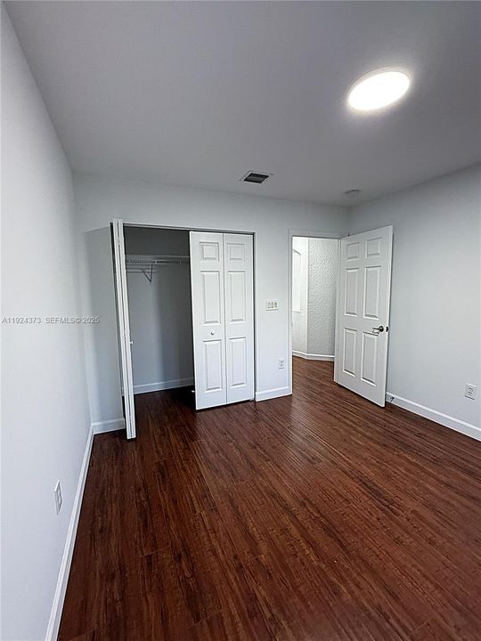 На продажу: $804,900 (3 спален, 2 ванн, 2104 Квадратных фут)