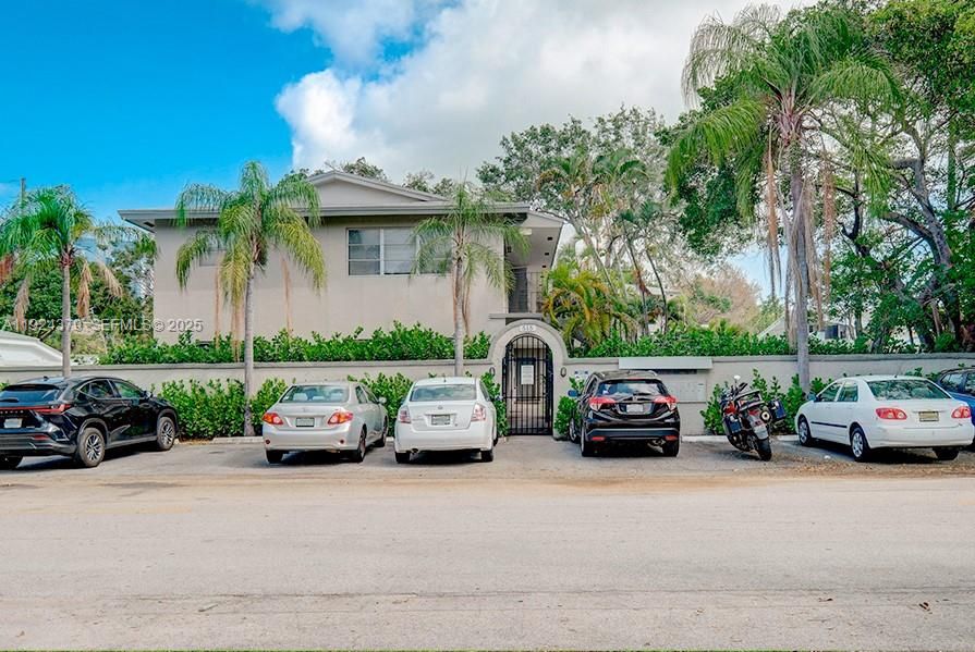 For Rent: $1,800 (1 beds, 1 baths, 0 Square Feet)