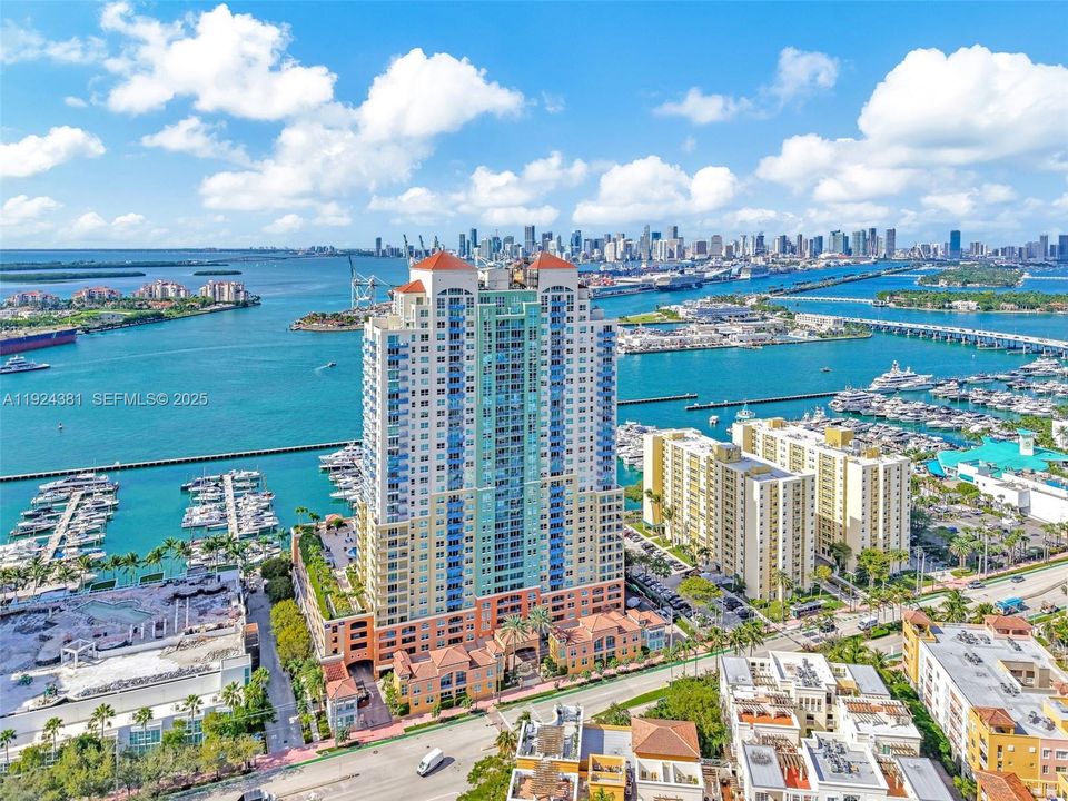 En Renta: $6,000 (1 camas, 1 baños, 780 Pies cuadrados)