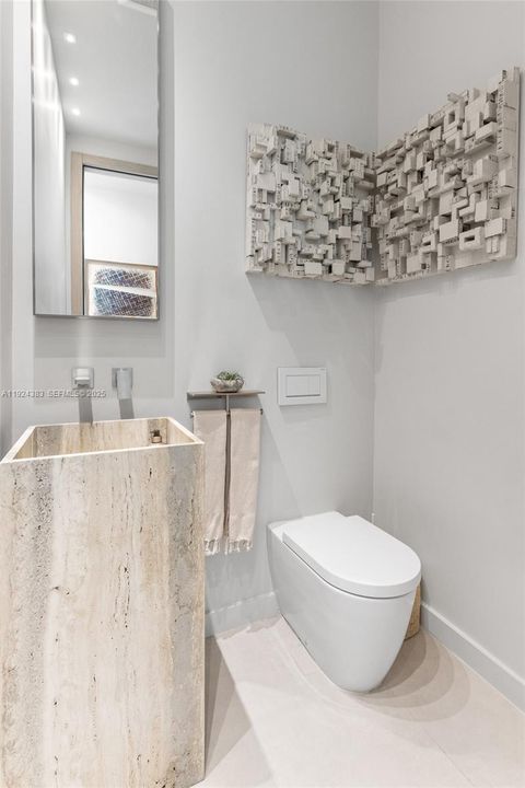 В аренду: $65,000 (5 спален, 4 ванн, 5336 Квадратных фут)