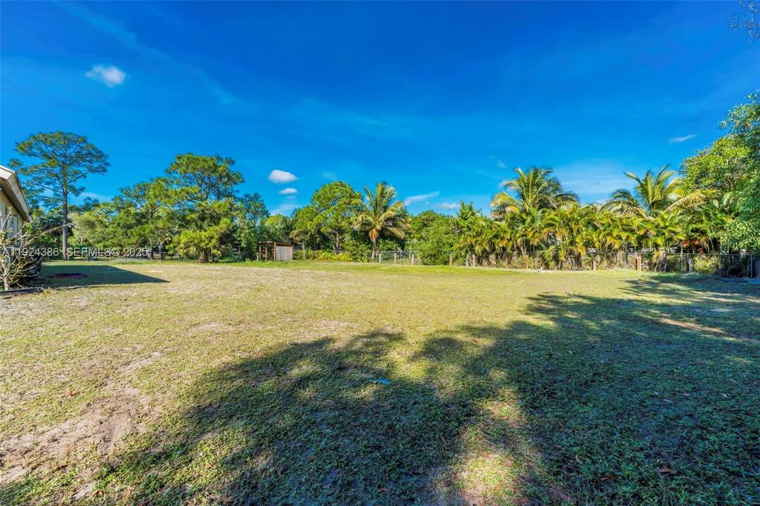 На продажу: $499,000 (3 спален, 2 ванн, 1320 Квадратных фут)