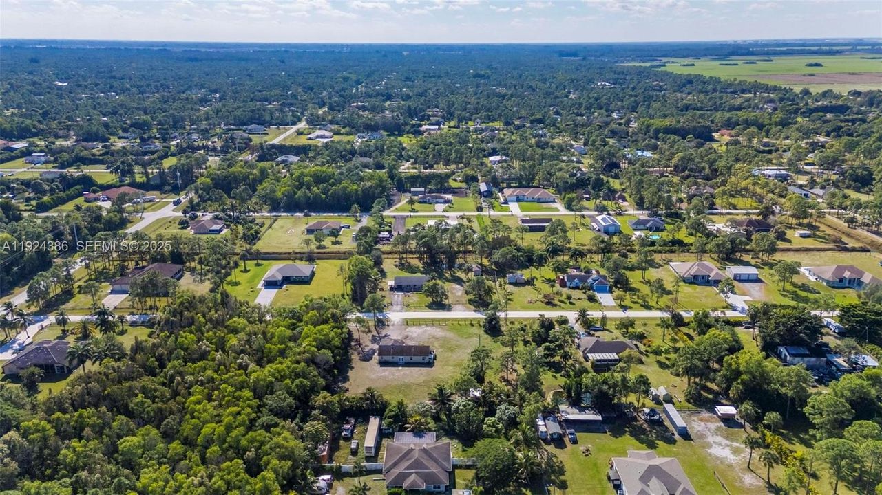 На продажу: $499,000 (3 спален, 2 ванн, 1320 Квадратных фут)