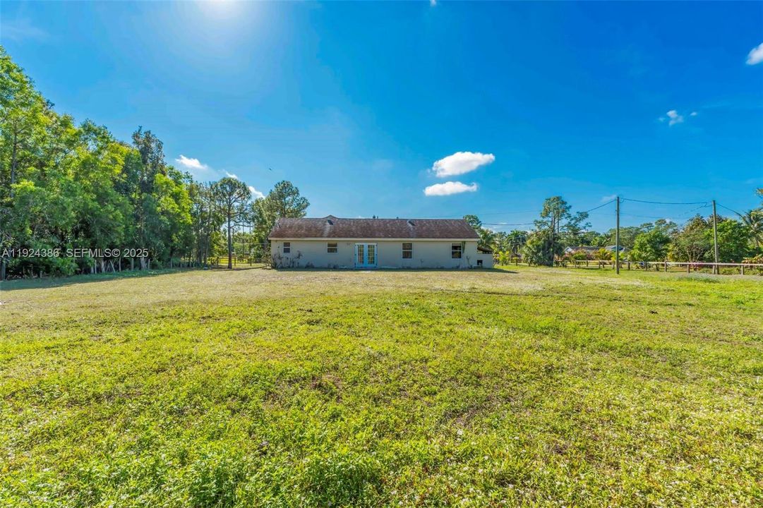 На продажу: $499,000 (3 спален, 2 ванн, 1320 Квадратных фут)