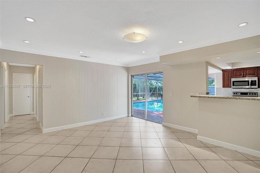 For Sale: $565,000 (4 beds, 2 baths, 1896 Square Feet)