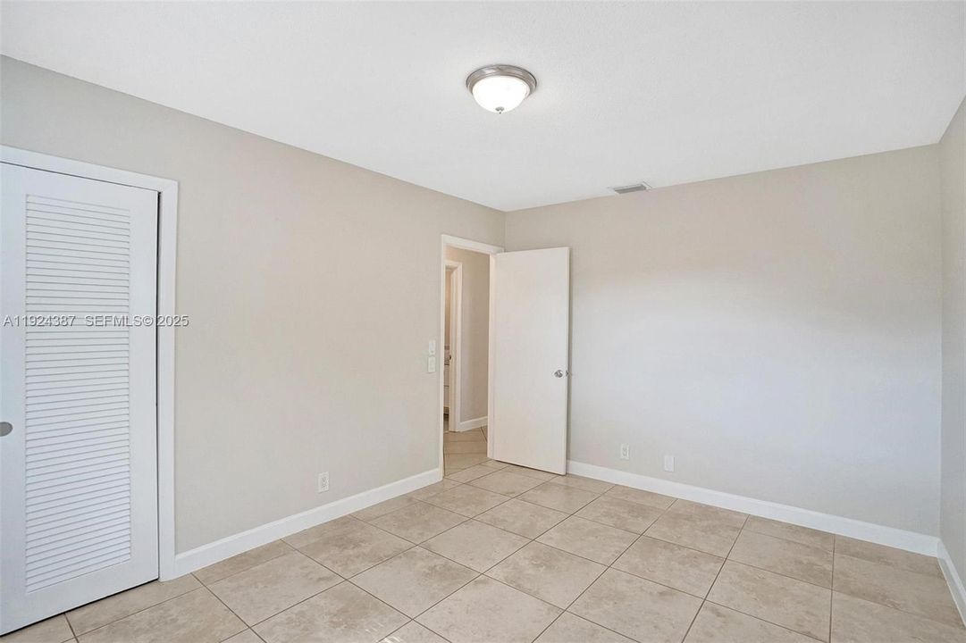 For Sale: $565,000 (4 beds, 2 baths, 1896 Square Feet)