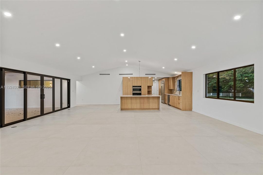 待售: $3,499,000 (5 贝兹, 4 浴室, 3481 平方英尺)