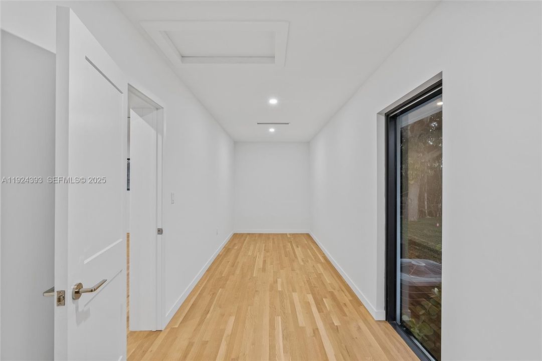 Master Bedroom Closet
