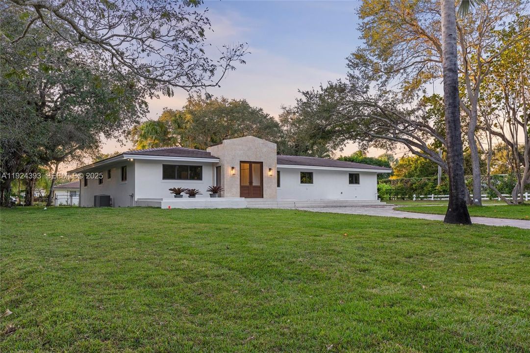 待售: $3,499,000 (5 贝兹, 4 浴室, 3481 平方英尺)