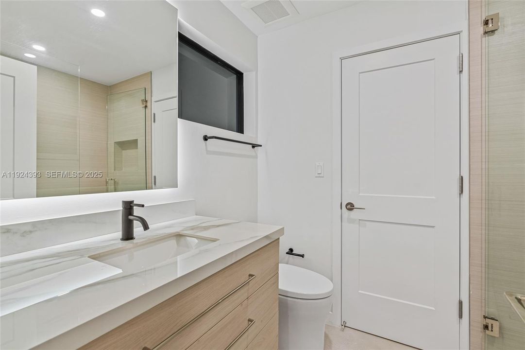 Jack and Jill Bathroom #2