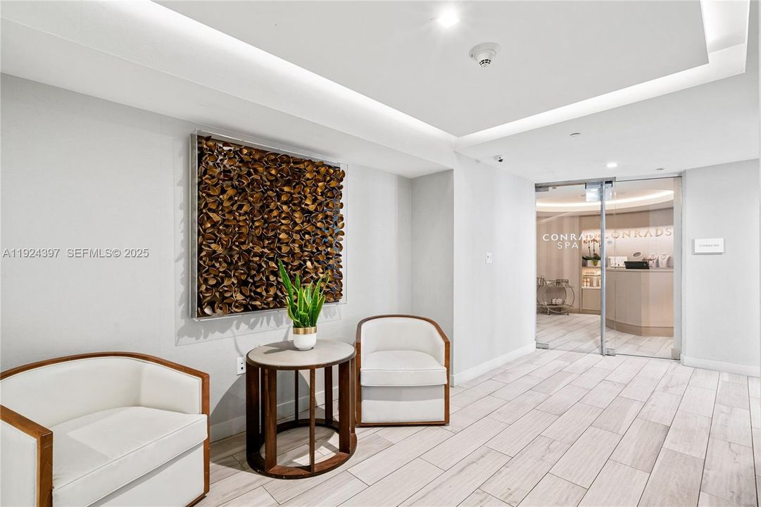 For Sale: $501,900 (0 beds, 1 baths, 445 Square Feet)