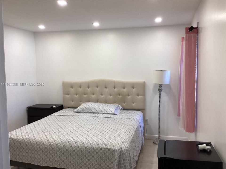 En Renta: $2,600 (2 camas, 2 baños, 1093 Pies cuadrados)