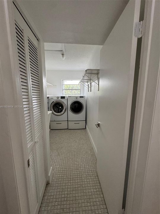 For Rent: $5,600 (3 beds, 2 baths, 2626 Square Feet)