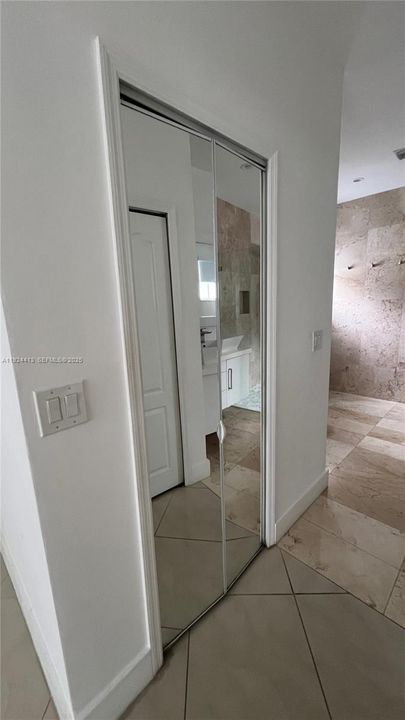 出租: $3,700 (3 贝兹, 2 浴室, 1485 平方英尺)