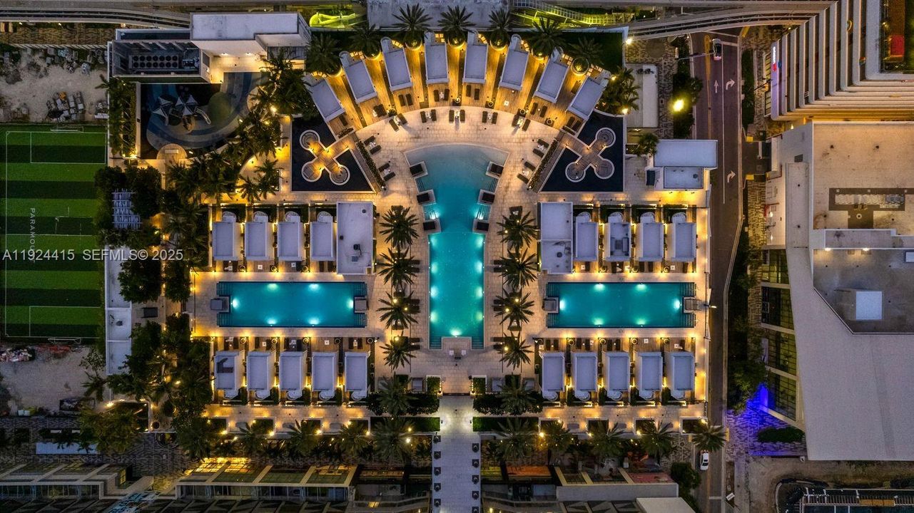 待售: $350,000 (0 贝兹, 1 浴室, 0 平方英尺)