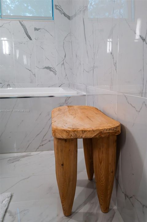 En Venta: $1,495,000 (3 camas, 3 baños, 1944 Pies cuadrados)