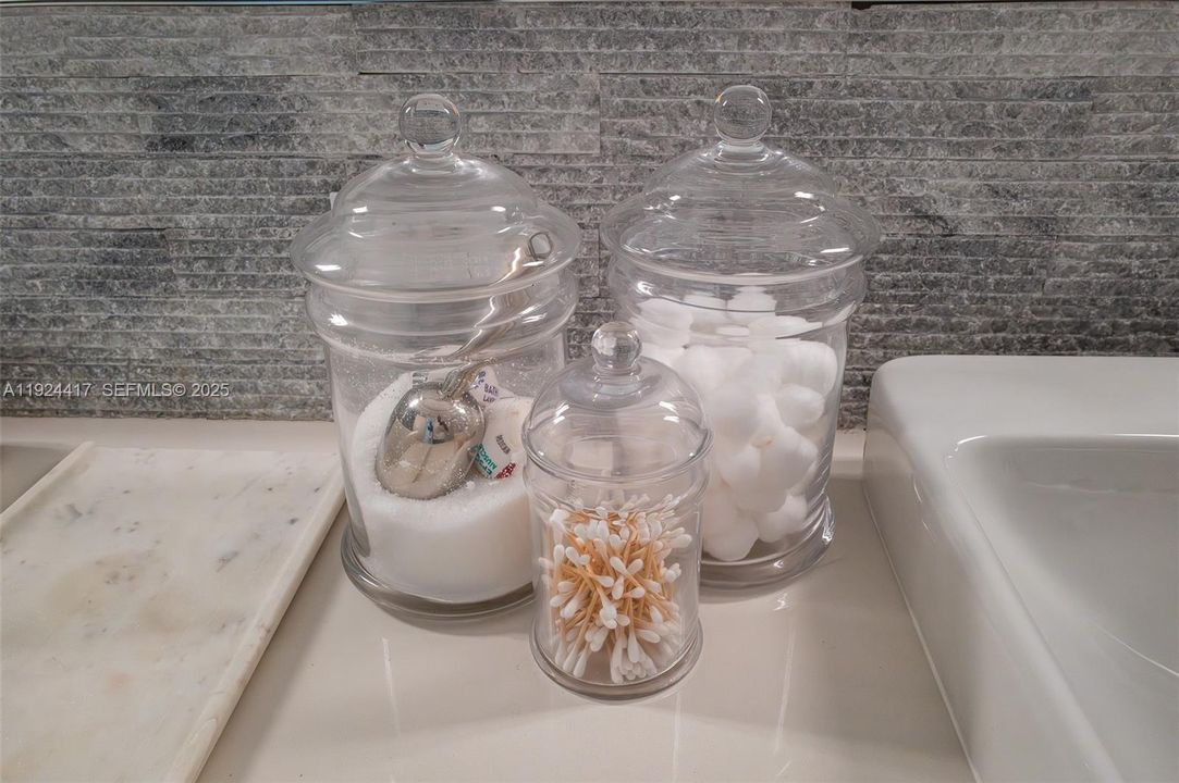 En Venta: $1,495,000 (3 camas, 3 baños, 1944 Pies cuadrados)