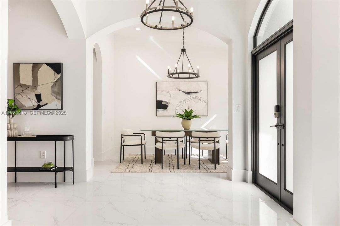 For Sale: $2,495,000 (5 beds, 3 baths, 2754 Square Feet)