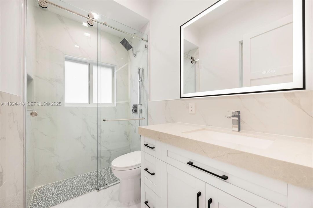 For Sale: $2,495,000 (5 beds, 3 baths, 2754 Square Feet)