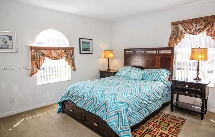 出租: $3,300 (5 贝兹, 4 浴室, 0 平方英尺)