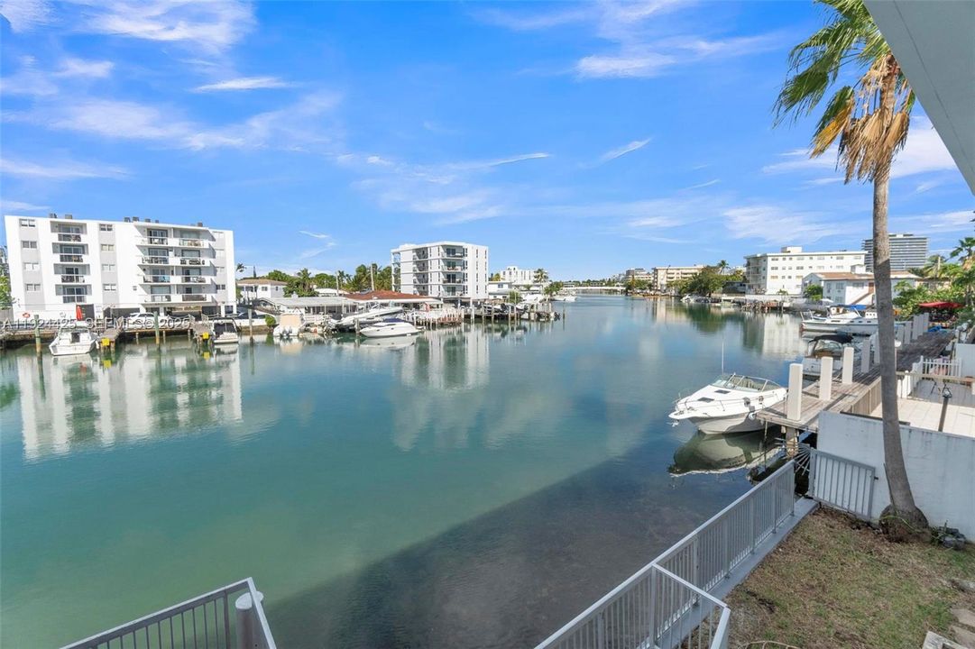 待售: $175,000 (0 贝兹, 1 浴室, 465 平方英尺)