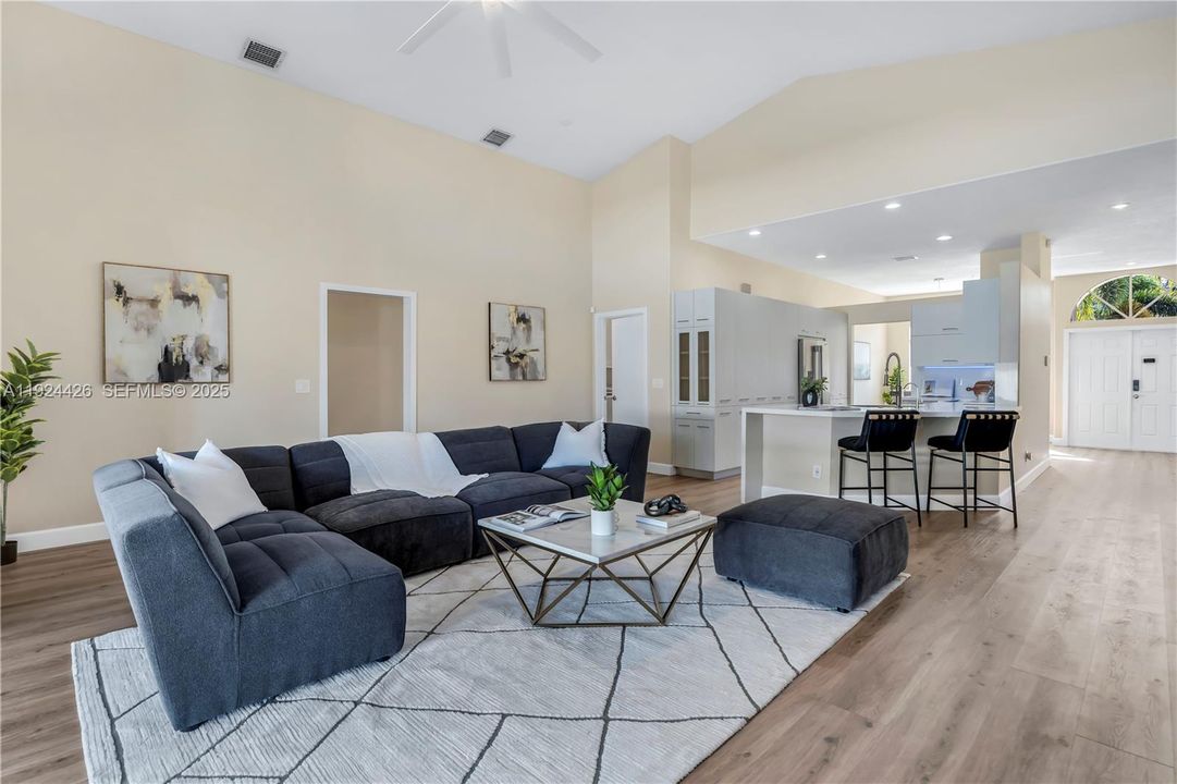 For Sale: $870,000 (4 beds, 2 baths, 2394 Square Feet)