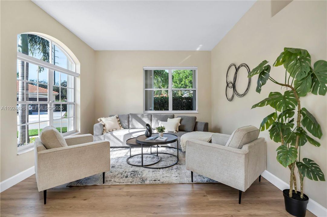 For Sale: $870,000 (4 beds, 2 baths, 2394 Square Feet)