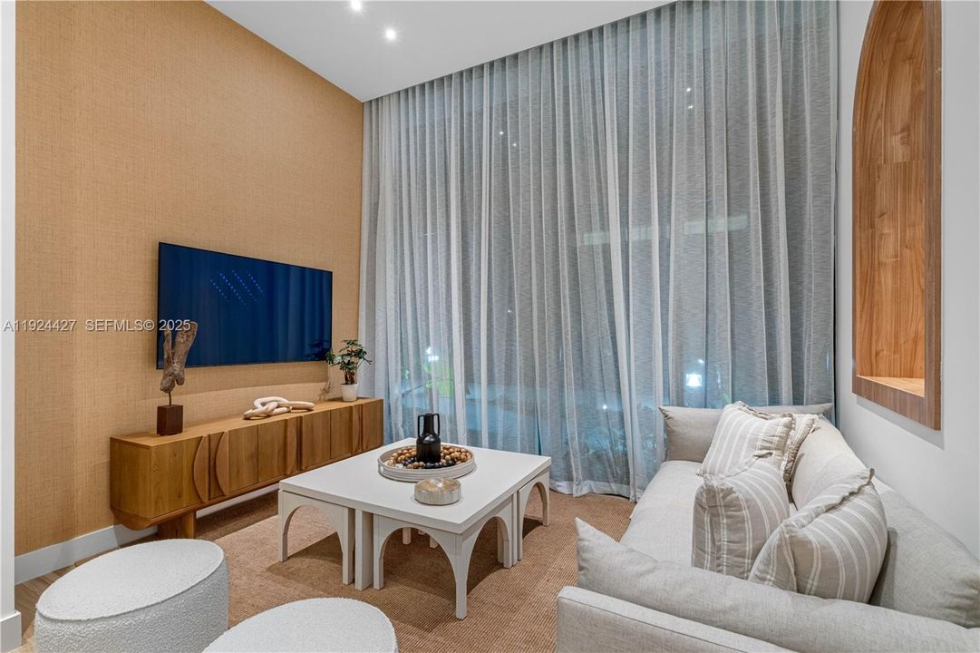 For Rent: $4,399 (3 beds, 2 baths, 0 Square Feet)